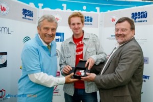 Neu im Präsidium des DTK RW 98 als Vize- der Dortmunder Unternehmer Wolfgang Ebenrecht (57 Jahre) im Foto rechts. Hier auf dem Bild mit seinen Präsidiumskollegen Wolfgang – W. Wortelmann (Präsident) und Marc Senkbeil (Sportwart). Das Foto entstand beim 6. Internationalen apano Cup um die Internationalen Westfälischen Meisterschaften der Herren. 