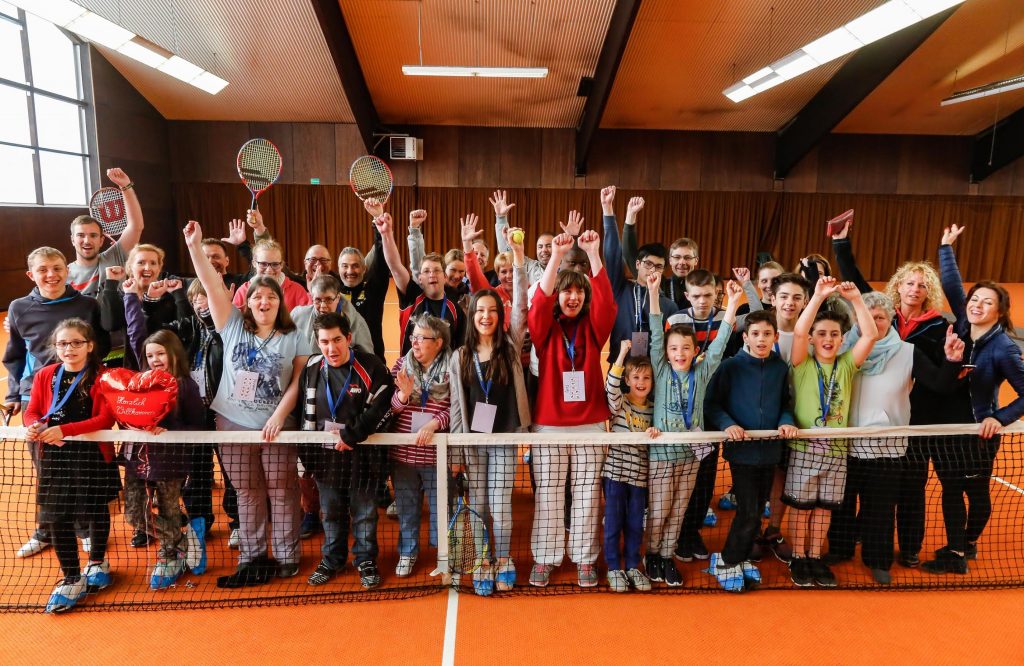 Inklusions-Tennis-Camp beim DTK RW 98